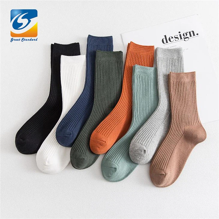 Ensfarvet kjole business sokker